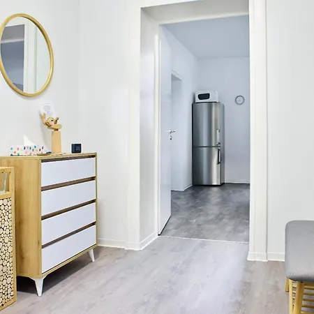 Relax Fuer Bis Zu 6 Personen - Parkplatz - Voll Ausgestattet & Gemuetlich * トリーア